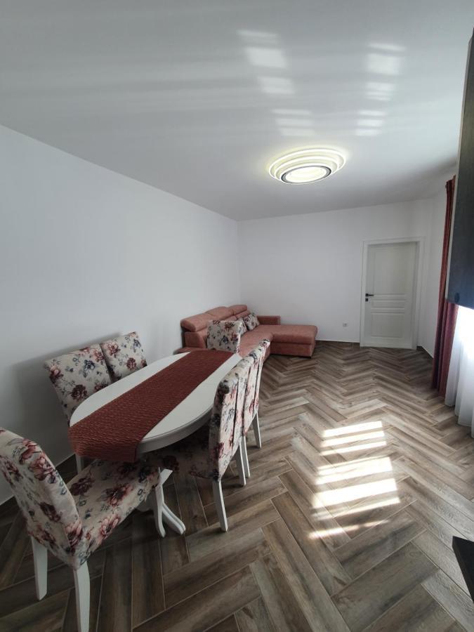 Casa Din Centru Apartment